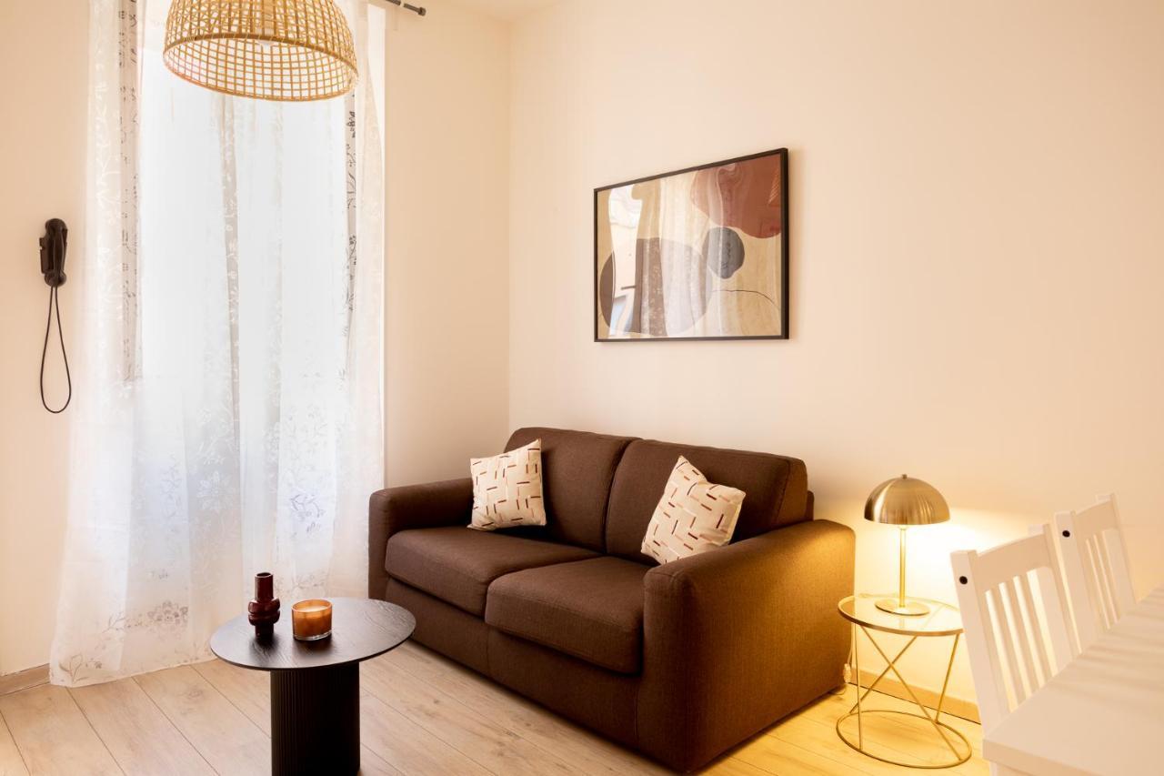 Xenia Apartments - Enjoy Porta Venezia In Modern Apt- 10 Min From Duomo Милан Экстерьер фото