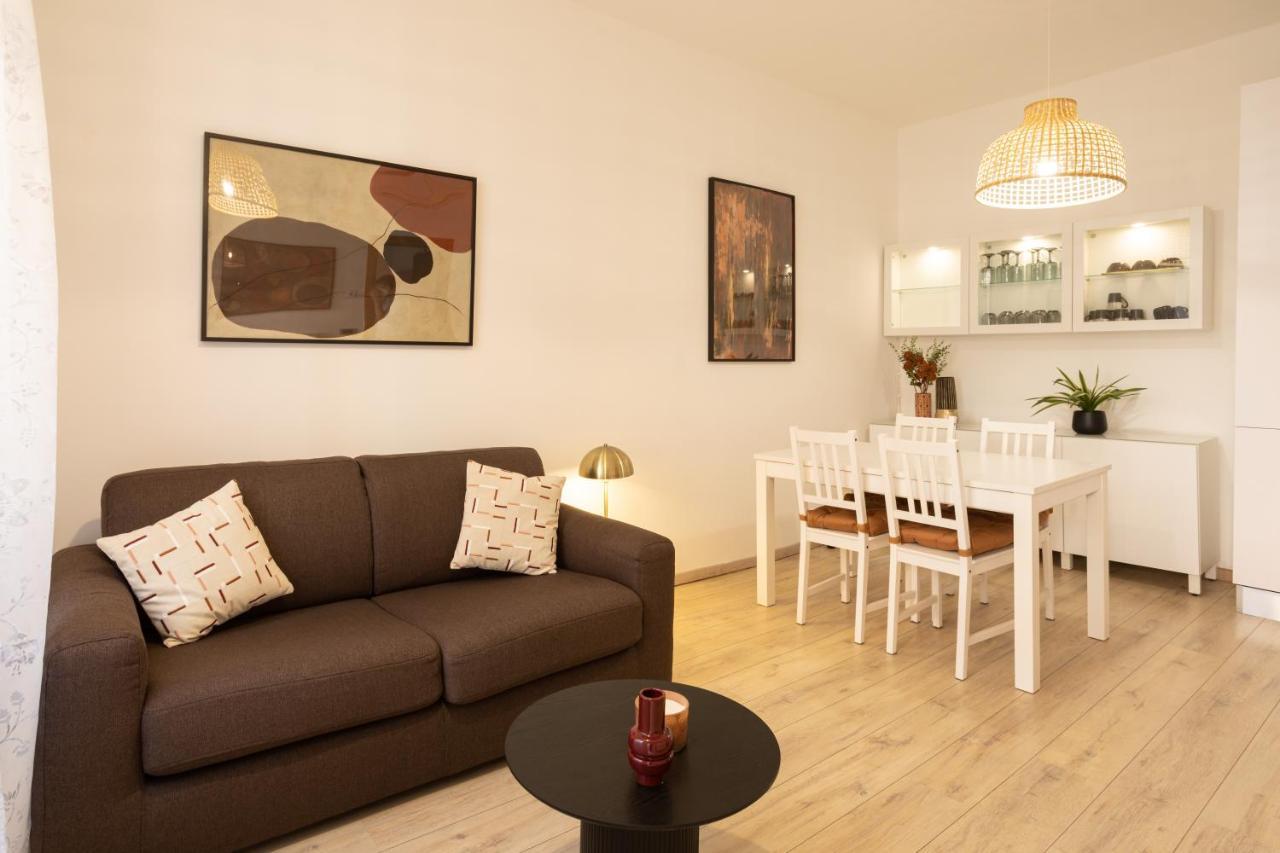 Xenia Apartments - Enjoy Porta Venezia In Modern Apt- 10 Min From Duomo Милан Экстерьер фото